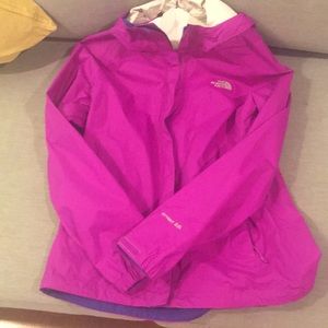 Rain Jacket/Wind Breaker